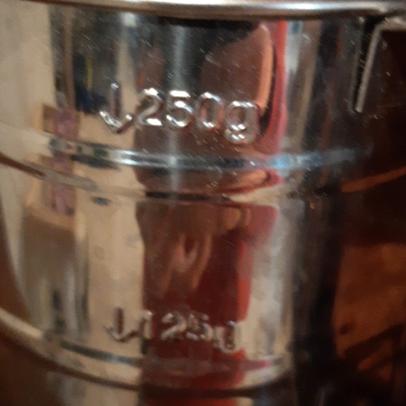 Flour sifter - Picture 3 of 3